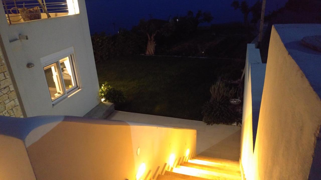 Villa With Aegean Views Akhladherí Exterior foto